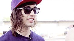 wastelaxd:  make me choose » twentydunpilcts asked: Tyler Carter or Vic Fuentes?