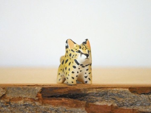 princesstigerbelle:Ceramic animals by HandyMaiden on Etsy www.daniellepedersen.com/