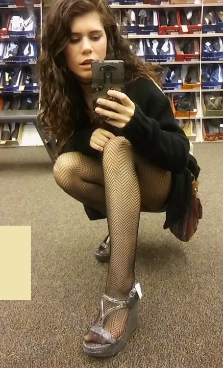 thebestwhores3: Emily Decraene from Troy, Michigan