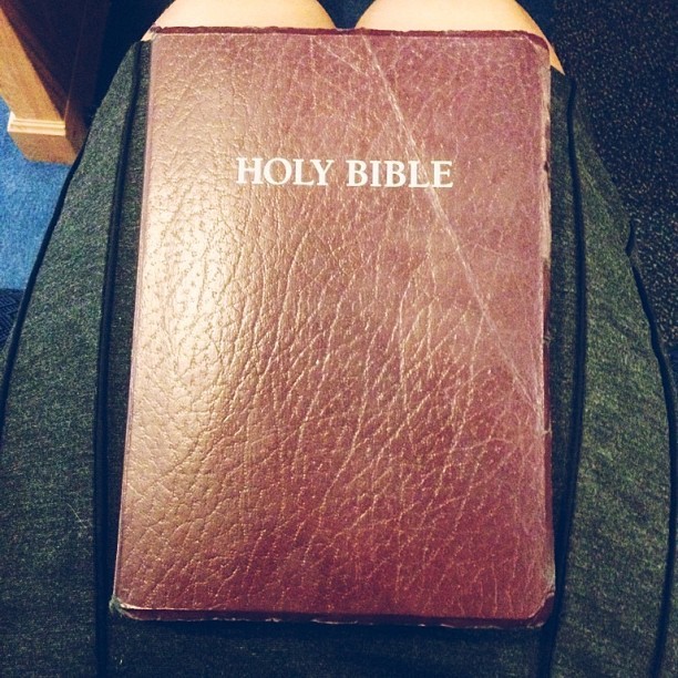pinklotusflowers:  ajakissedlife:  Sunday.. My love for God is unexplainable.. Knowledge