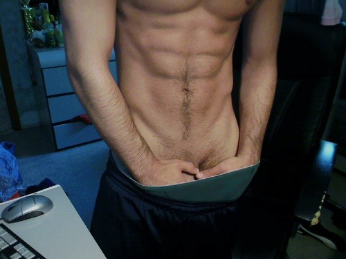hornyaustralian:  I’m compiling a list!! Inbox me where you live. One day I could be travelling and want to say hello :P