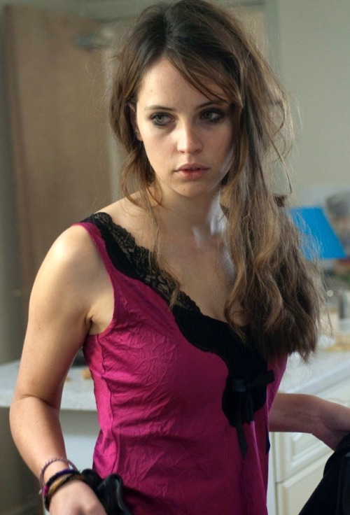 Porn nek48:  Felicity Jones sex heaven photos