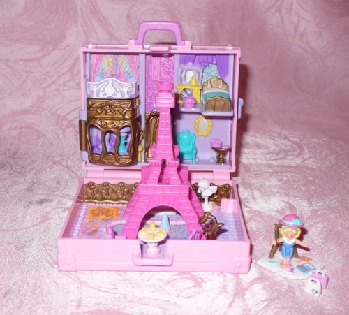 Various Polly Pocket :)