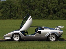 stefialte:  Lamborghini Countach 5000 S by