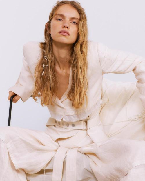 fashionfavdotcom:Sabine Glud by Koray Parlak for Vogue Turkey March 2022 - Fashion Editorials - Mini
