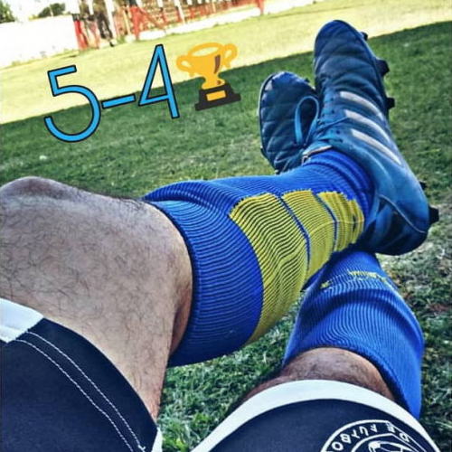 xlrugbysocks: lovely thick socks yum