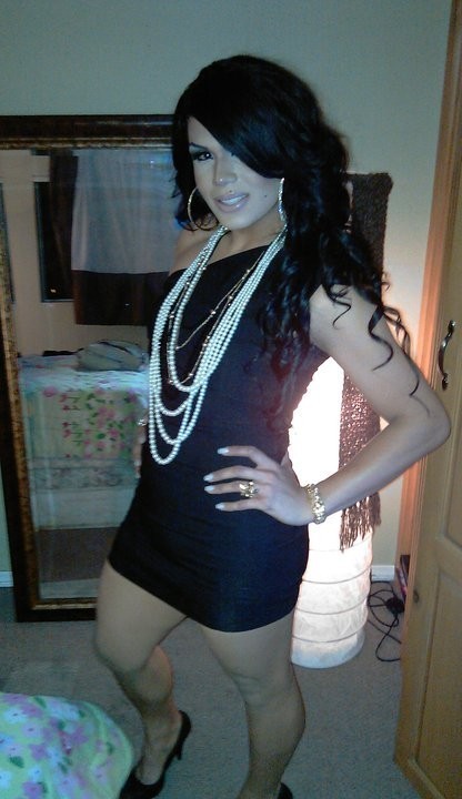 softsoulagain:  “hmm… Saturday night here I come!”