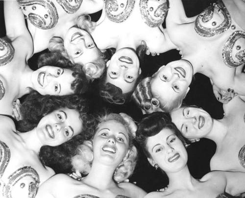 Los Angeles: Earl Carroll Theatre chorus girls, circa October 1949. (Photographer Gene Lester)