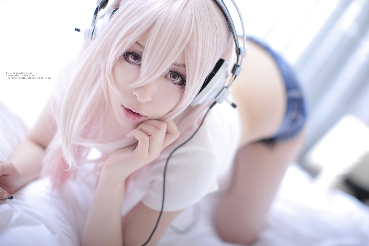 cosplayandanimes:  Super Sonicosource