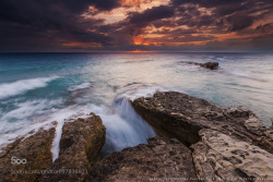 random-photos-x:  Aegean sea beauty by GeorgePapapostolou.