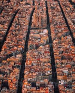 architecture-anddesign: [1125x1390] Barcelona,