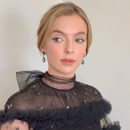 jodiecomersource:matthewmonzon: ✨✨JODIE ✨✨ This stunning angel is headed to todays @goldenglobes.&nb