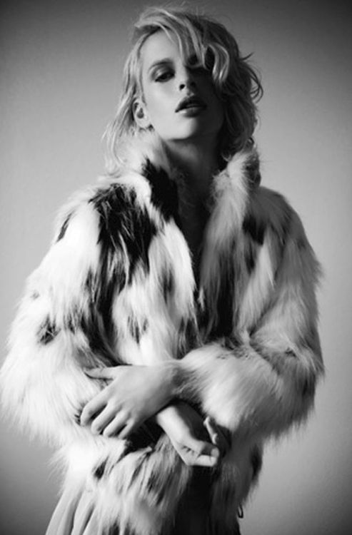 efferve:  Augusten Baker