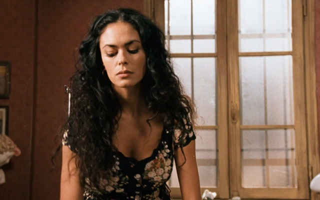 Maria Grazia Cucinotta in 