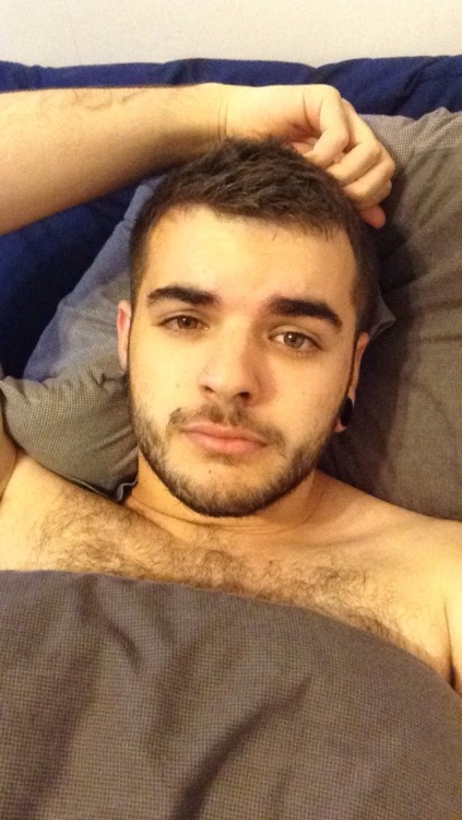 jigglyturk:  Home and tucked into bed after a long day 😴😴😴 