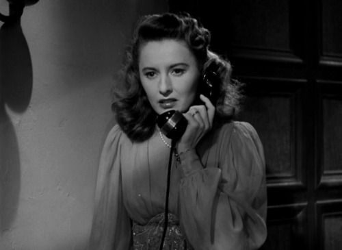 Barbara Stanwyck legitimately came up with like a dozen different facial expressions to convey “lear