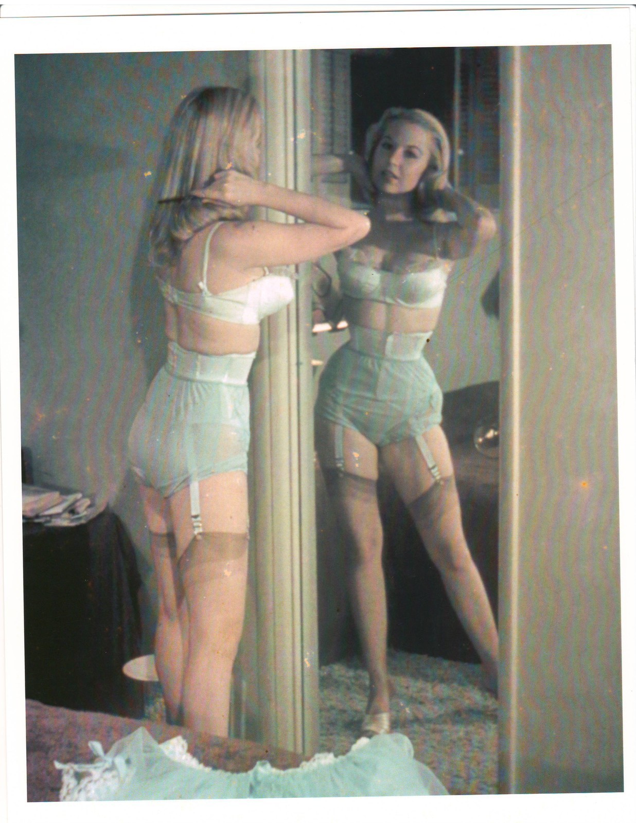 stfumadison:  Betty Brosmer 