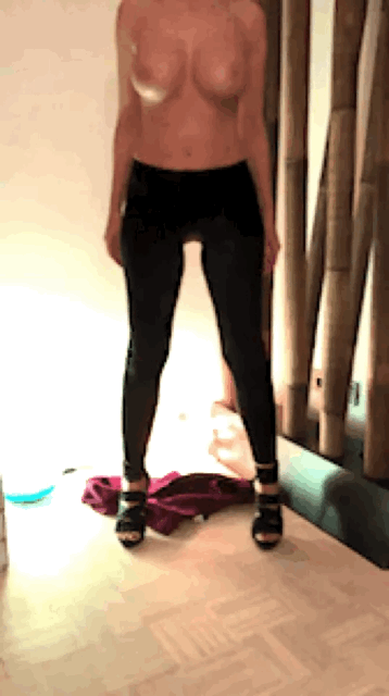 mariabi80:  #me #feeling free #boobs 