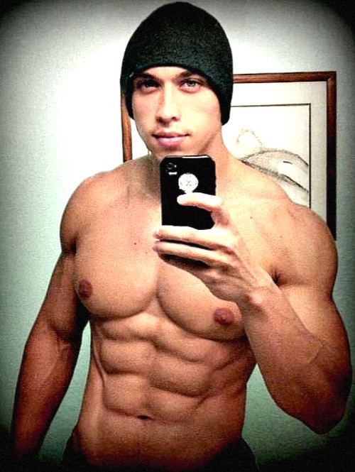 gym-punk-jock-nerd:  1,000 + NEW FOLLOWERS SINCE JUNE 10TH: NOW 29,000+. THANKS & HAMMER THE ABS FOR SUMMER!