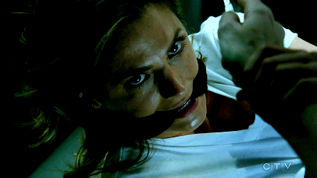 laucruarc:Badass Beckett to her own rescue.
