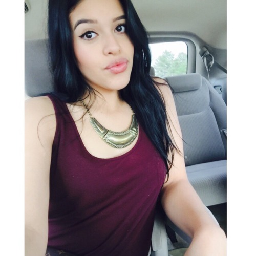foreignbunnies:  Venezuelan & Peruvian 🔥 Twitter:	@Sexilexijk