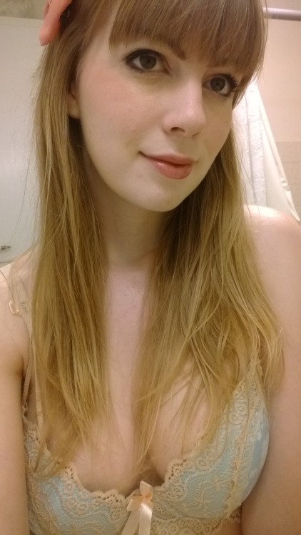 dollyleighofficial:  [ManyVids] [AmateurPorn]