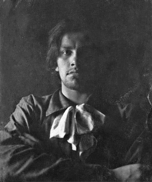 kvetchlandia: Uncredited Photographer     Russian Poet Vladimir Mayakovsky   