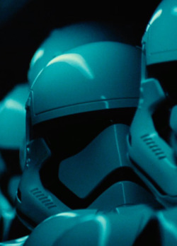 verticalfilm:  Star Wars: Episode VII - The