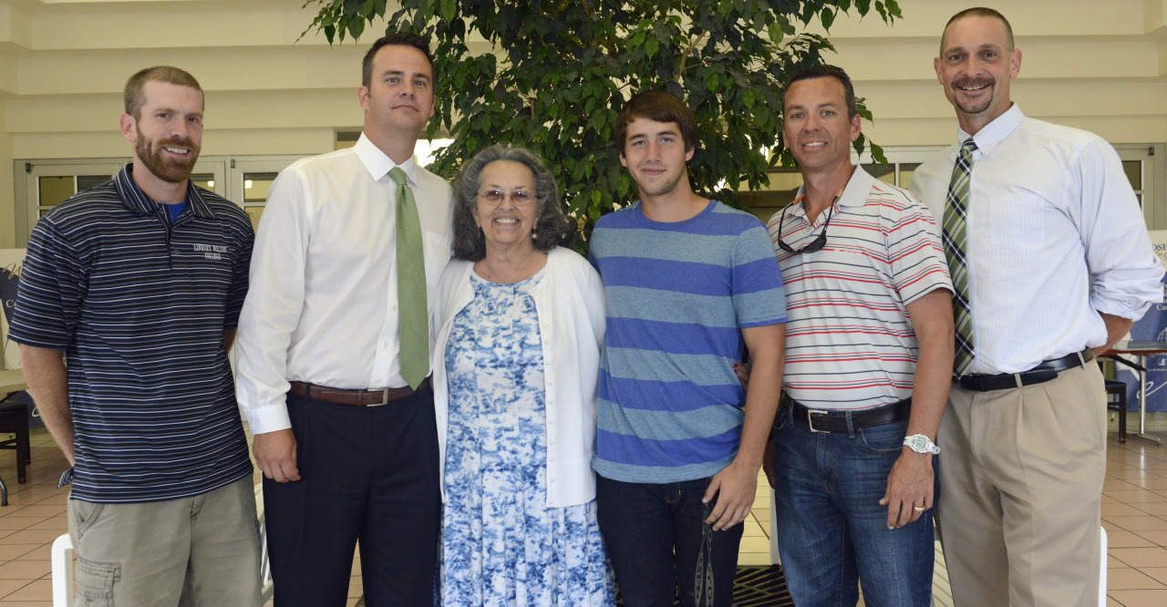 CYCLIST PRESENTED ENDOWED SCHOLARSHIP – An LWC student received an endowed scholarship Tuesday, Aug 26. Brandon McDowell of Hebron, Indiana, was presented the Frank M. Bacon Cycling Scholarship in the college’s Roberta D. Cranmer Dining & Conference...