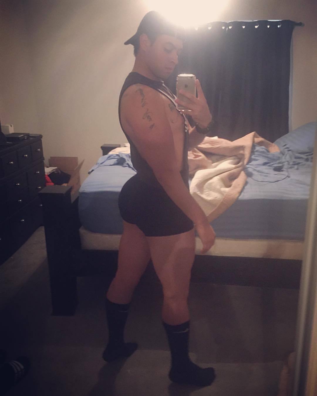 jcakezz:  Bitch where?! Hate when I see comments saying my ass looks FAKE it’s
