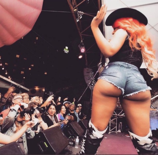 hotgirlmeg: 