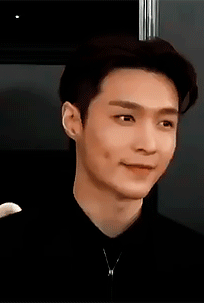 subaek:Yixing | 2019 Grammys Red Carpet*:･ﾟ✧