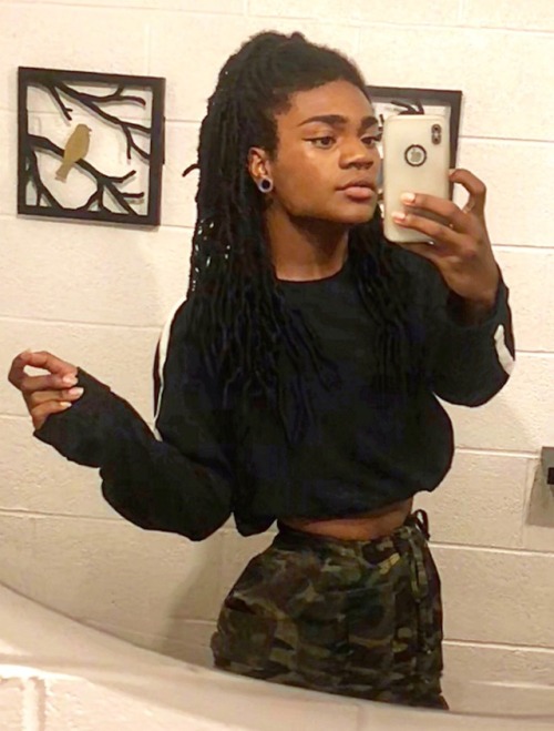 aaliyahbreaux: aaliyahbreaux: 3 days on hrt vs 30 days on hrt Hey yall I just wanted to reblog this 