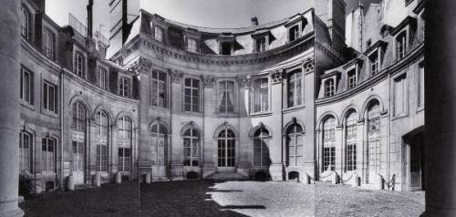 Germain Boffrand. Hôtel Amelot de Gournay (now the Maison de L'Amérique Latine). 1712. Paris, France