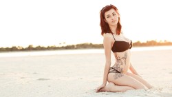 Cutie On The Beach #Palegirls