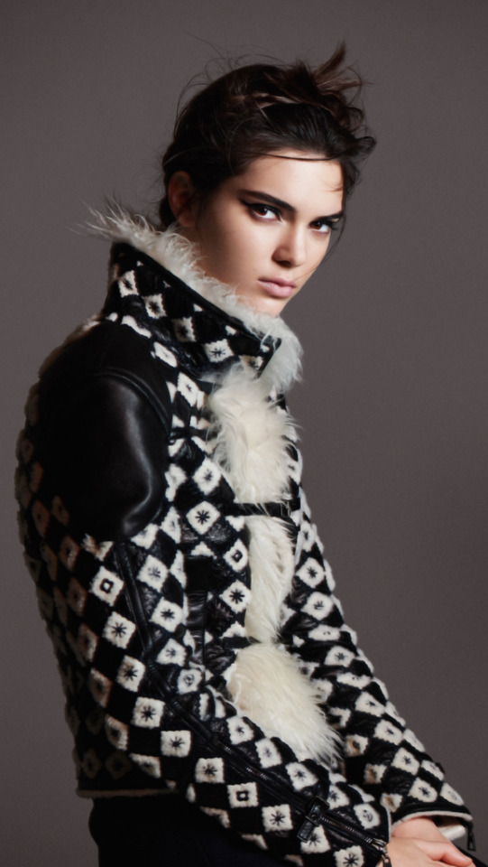 Kendall Jenner Lockscreens (iPhone 5/5s/5c)