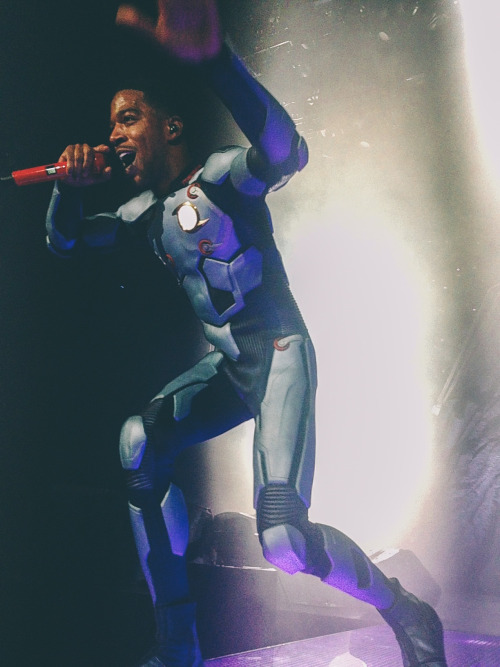 Kid Cudi - Miami 2013 Iphone  By: vpisdown Instagram: @_upisdown