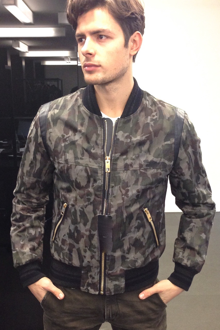 dolce and gabbana camo jacket