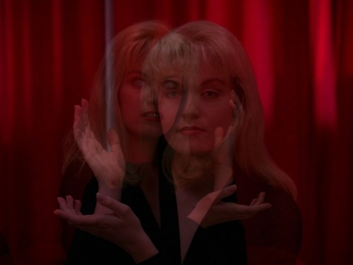 hansolocareer: “He is BOB, eager for fun, he wears a smile, everybody run” Twin Peaks (1990-1991)