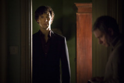 moroccocase:  ununpentium:  New images from Sherlock Series 3 link  Dying 