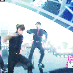 donghaek:  140412 Music Core - Donghae 