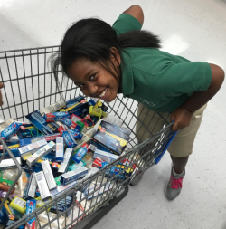 micdotcom:  9-year-old girl gives care bags