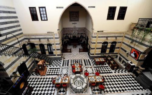 Syrian Courtyard: Shahbandar Palace Hotel, Damascus Syria