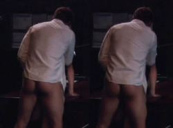 celebritymeat:  Ryan Phillippe’s ass.