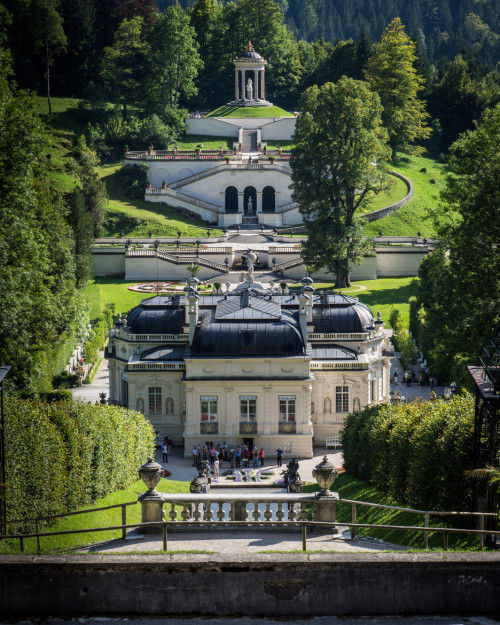 allthingseurope: Linderhof Palace, Germany (by John Omohundro) 