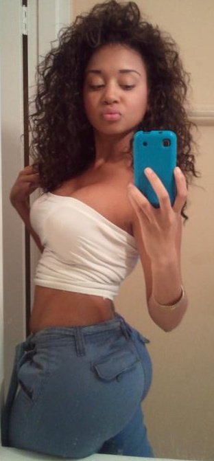 alliwantisbuttandbooty:  Follow! … the one and onlyhttp://alliwantisbuttandbooty.tumblr.com/