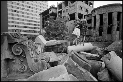  Leonard Freed WEST GERMANY. West Berlin. 1965. Remains of World War II on the West Side of the Berlin Wall. 