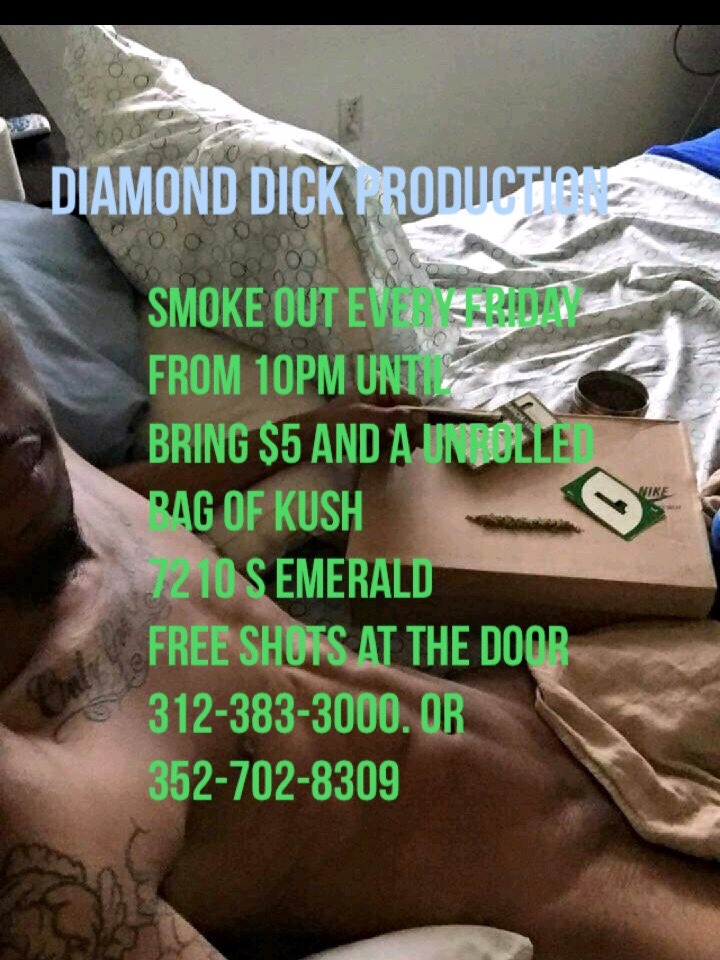 sirkarlton:  Reblog if you in #Chicago #midwest dick