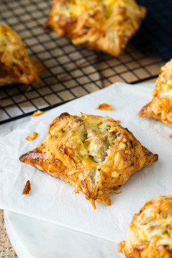 yummyinmytumbly:  Breakfast Hand Pies with