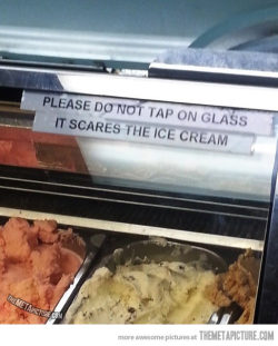 srsfunny:  Don’t tap on the glass…http://srsfunny.tumblr.com/